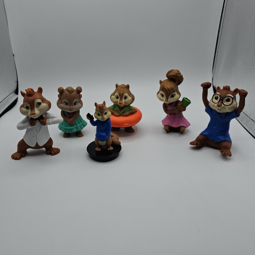 2011 McDonald's Alvin And The Chipmunks Lot Of 5 And Extra Simon No Glasses